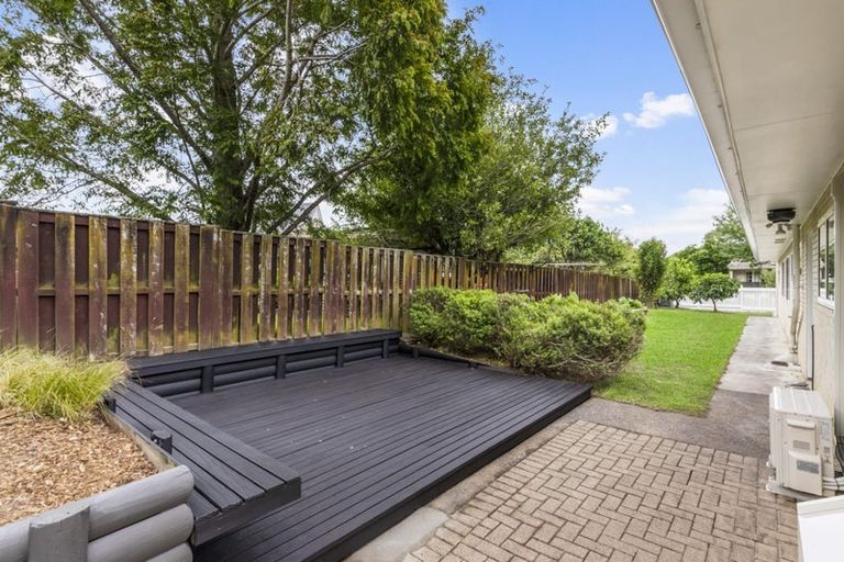 Photo of property in 2 Ashdown Place, Pahurehure, Papakura, 2113