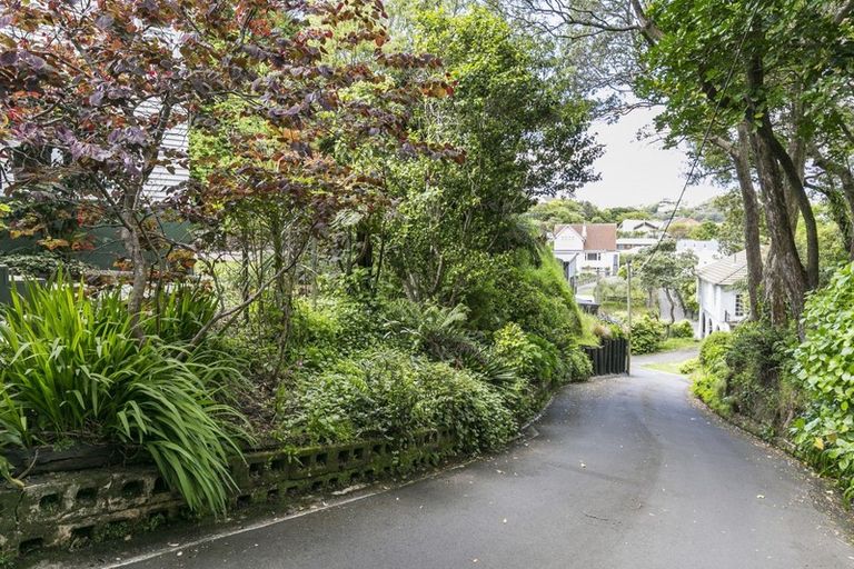 Photo of property in 64a Simla Crescent, Khandallah, Wellington, 6035