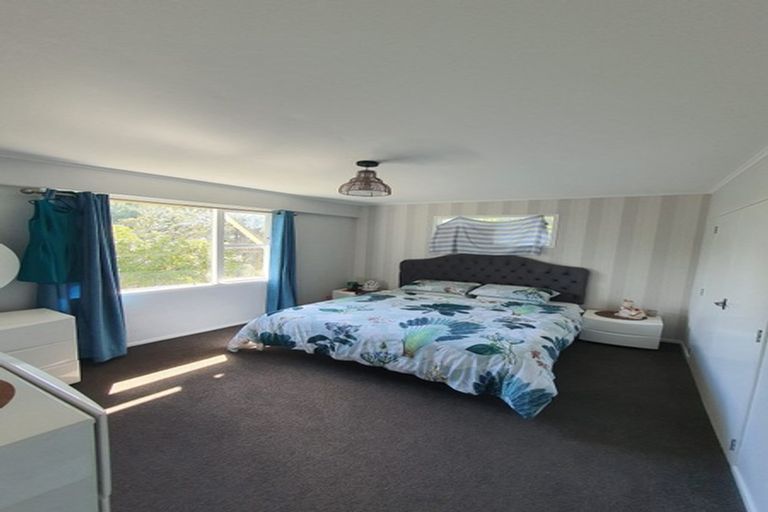 Photo of property in 45 Lomita Road, Johnsonville, Wellington, 6037