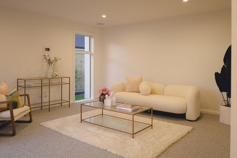 Photo of property in 60 Atlantic Drive, Fitzherbert, Palmerston North, 4410