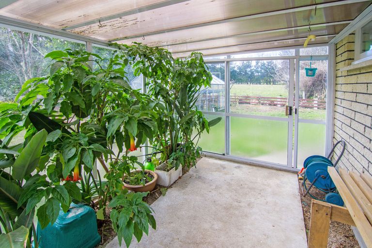 Photo of property in 26 Newman Road, Eketahuna, 4900