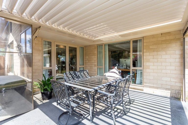 Photo of property in 15 Pollock Place, Rolleston, 7614