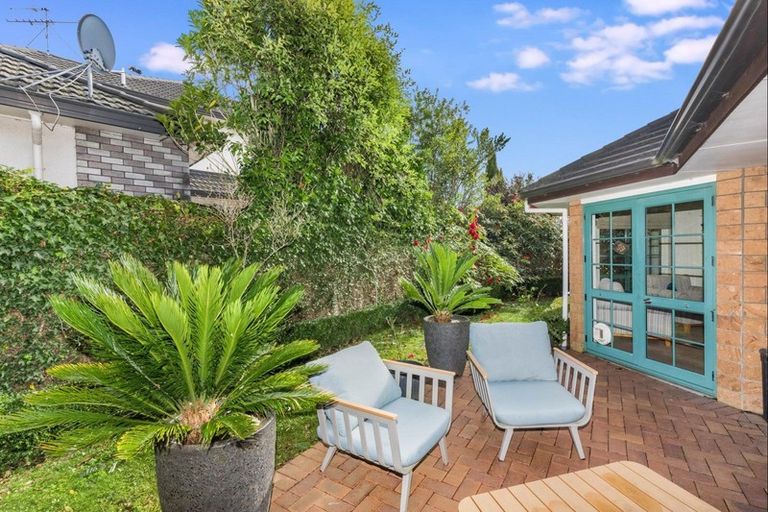 Photo of property in 10 Voyager Way, Whitby, Porirua, 5024