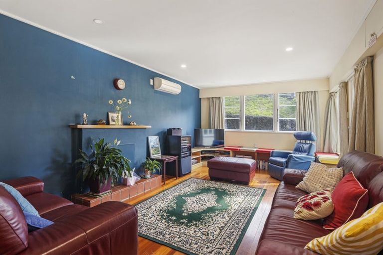 Photo of property in 50 Happy Valley Road, Owhiro Bay, Wellington, 6023