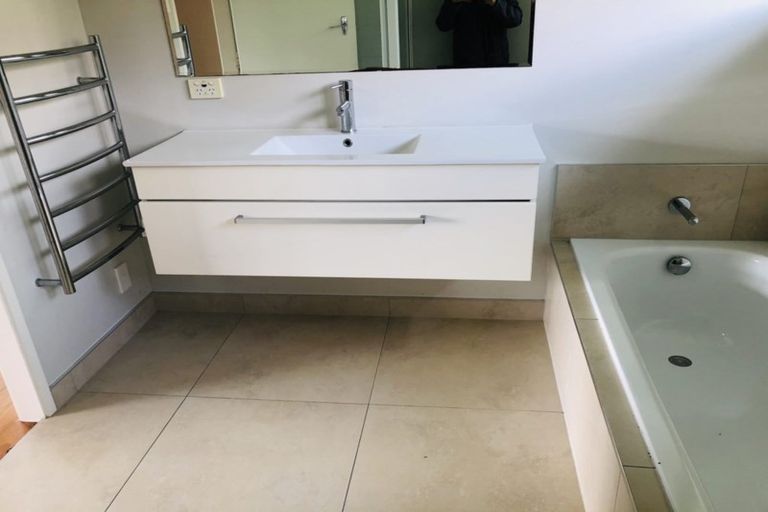 Photo of property in 1 Mawson Avenue, Torbay, Auckland, 0630