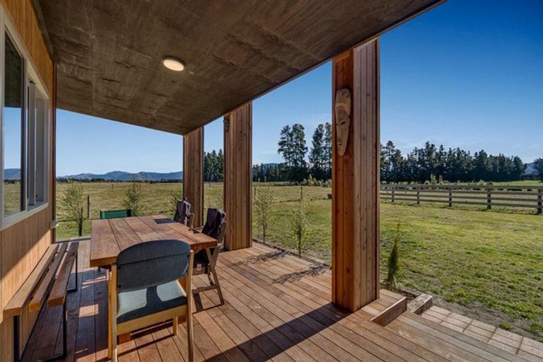 Photo of property in 123 Yaxleys Road, Loburn, Rangiora, 7473
