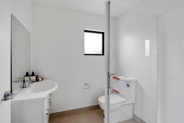 Photo of property in 4/69 Suva Street, Upper Riccarton, Christchurch, 8041