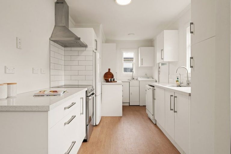 Photo of property in 12 Kennedy Road, Fairfield, Dunedin, 9018