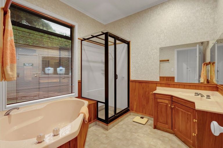 Photo of property in 23f Veale Road, Frankleigh Park, New Plymouth, 4310