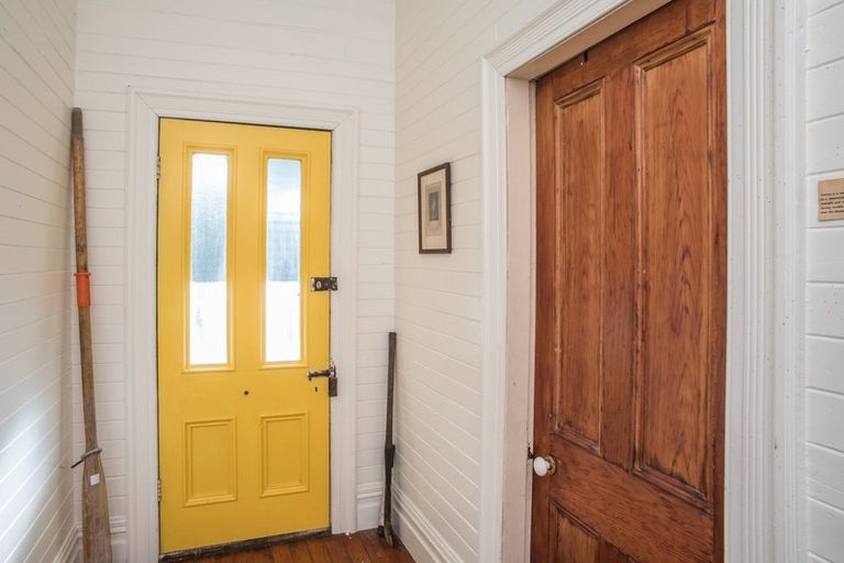 Photo of property in 108 Ngatiawa Road, Reikorangi, Waikanae, 5391