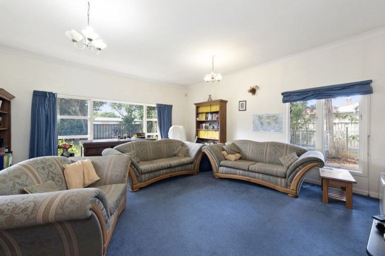 Photo of property in 14 Brocas Avenue, Hillcrest, Hamilton, 3216