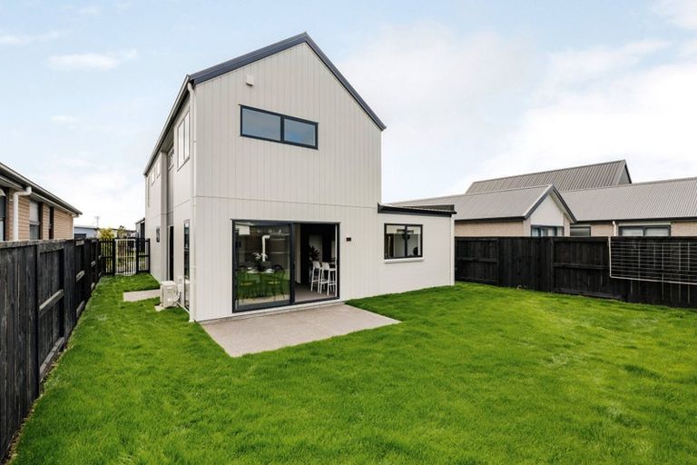 Photo of property in 21 Guillaume Street, Chartwell, 3210