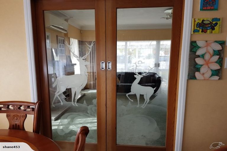 Photo of property in 23 Beaumonts Way, Manurewa, Auckland, 2102