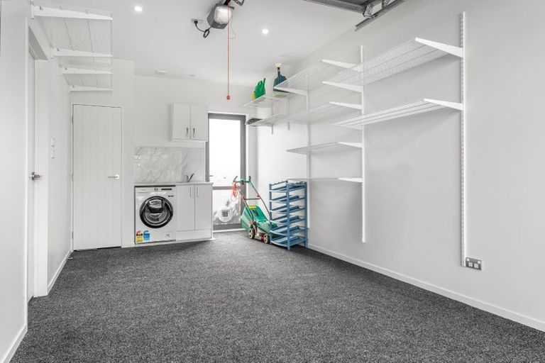 Photo of property in 53d Mcleod Road, Te Atatu South, Auckland, 0610