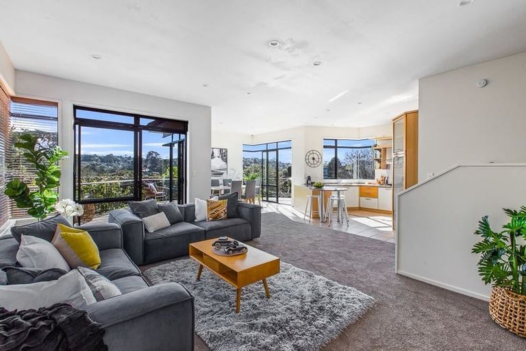 Photo of property in 57a Glencoe Road, Browns Bay, Auckland, 0630