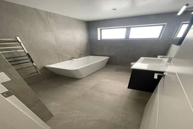 Photo of property in 9 Sargeson Way, Kaiwharawhara, Wellington, 6035