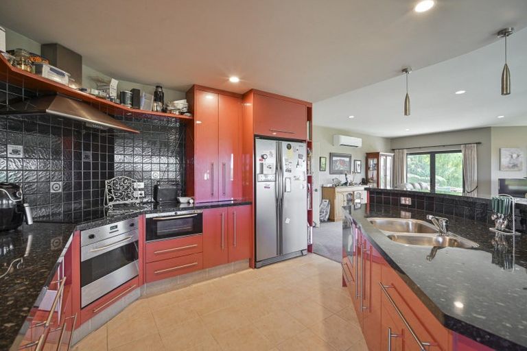 Photo of property in 208 Breckenridge Road, Puketapu, Napier, 4183