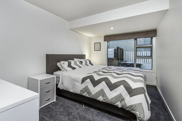 Photo of property in 38 Seacliffe Avenue, Belmont, Auckland, 0622