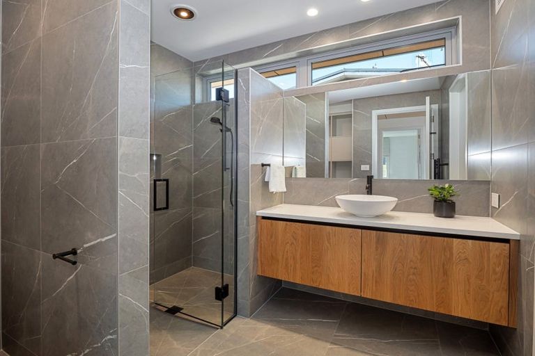 Photo of property in 66 Oceanview Road, Mount Maunganui, 3116