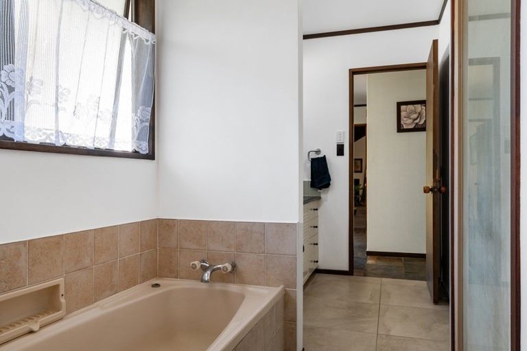 Photo of property in 46b State Highway 33, Paengaroa, Te Puke, 3186