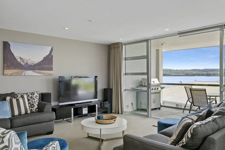 Photo of property in 11/2 Lowell Place, Waipahihi, Taupo, 3330