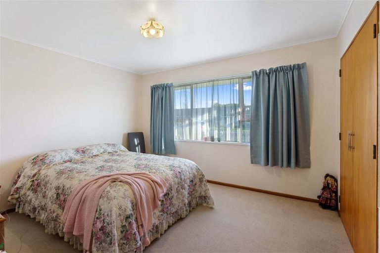 Photo of property in 1 Koromiko Road, Waikanae, 5036