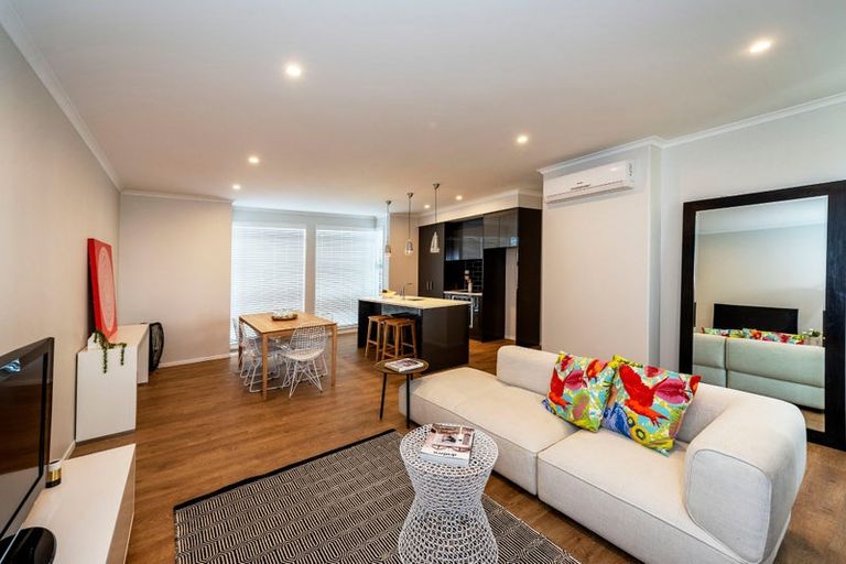 Photo of property in 89 Glidepath Road, Hobsonville, Auckland, 0616