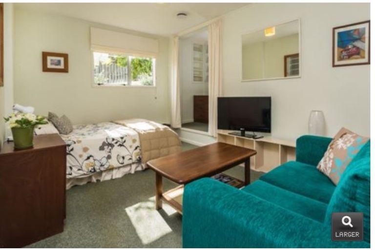 Photo of property in 1/3 Pohutukawa Avenue, Shelly Park, Auckland, 2014