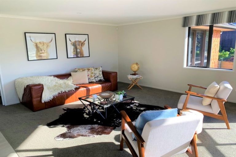 Photo of property in 9 Brian Cowley Place, Tuakau, 2121