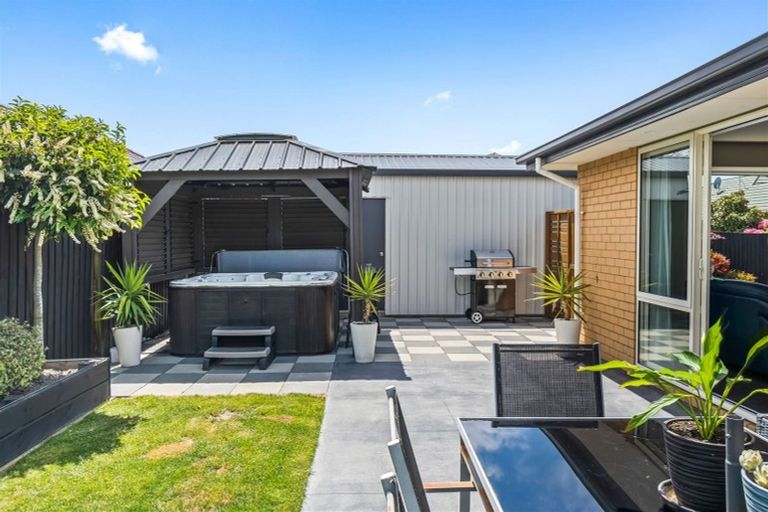 Photo of property in 7 Robinia Place, Wigram, Christchurch, 8042