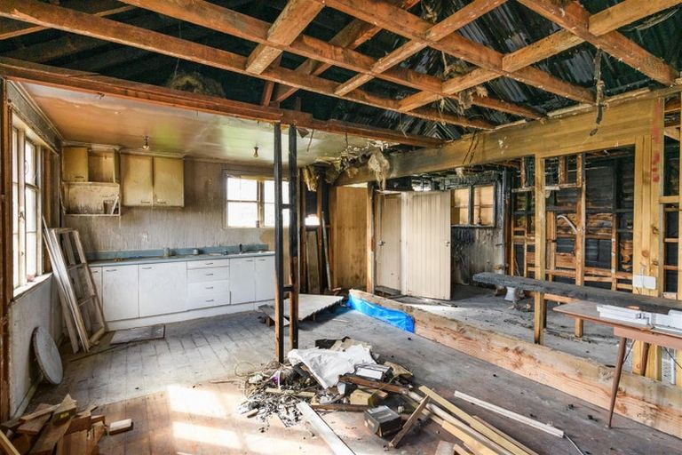 Photo of property in 15 Hereford Street, Marton, 4710