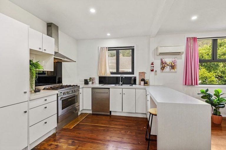 Photo of property in 81a Ward Street, Wallaceville, Upper Hutt, 5018