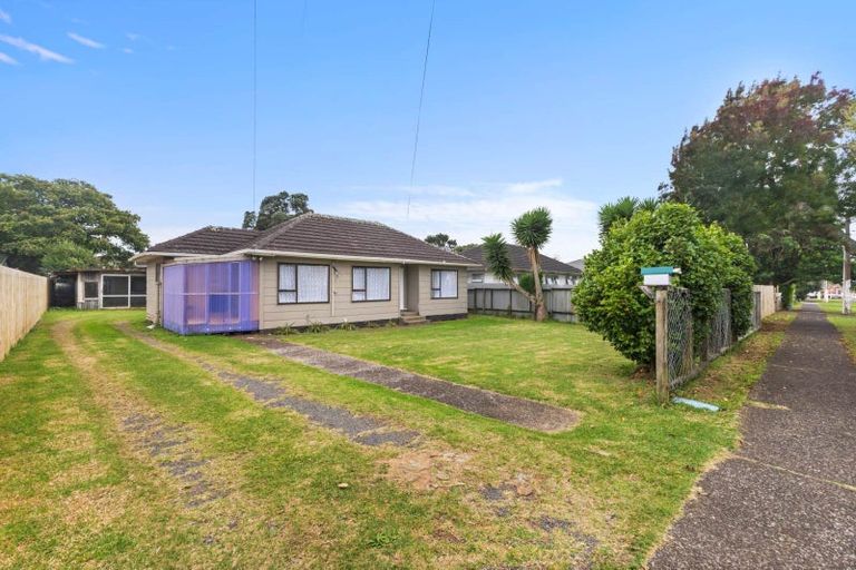 Photo of property in 36 Birdwood Road, Pukekohe, 2120