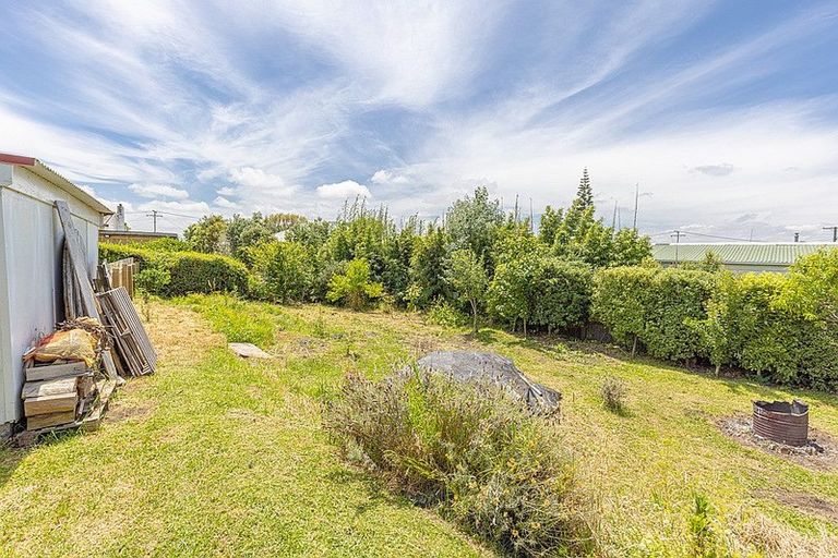 Photo of property in 5 Armstrong Place, Gonville, Whanganui, 4501