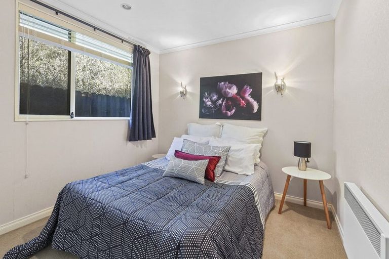 Photo of property in 6 Richard Halse Drive, Manurewa, Auckland, 2105