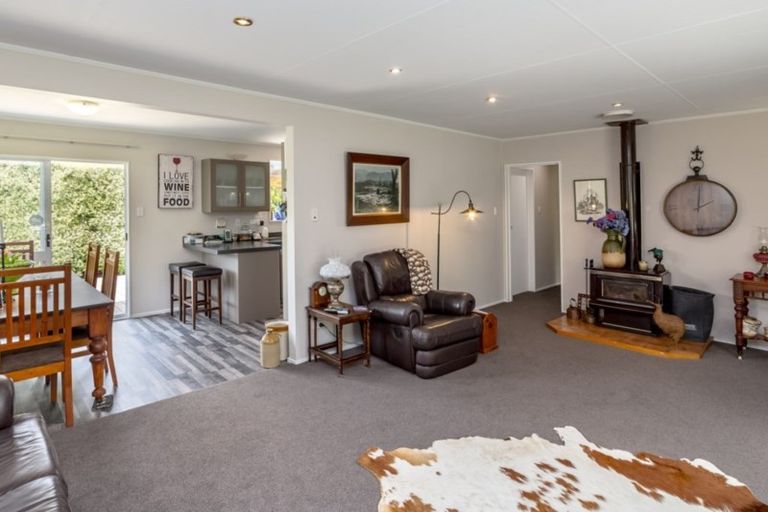 Photo of property in 51 Short Road, Pahiatua, 4982