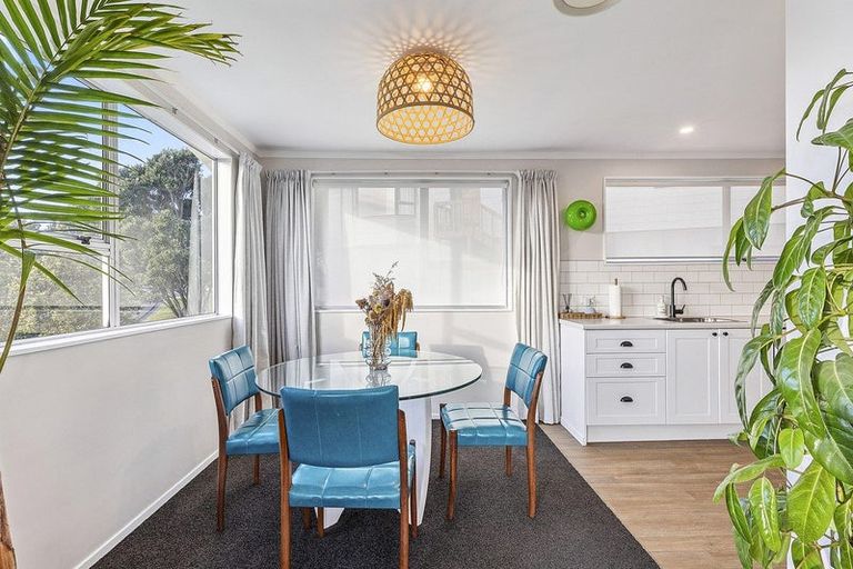 Photo of property in 2 Adventure Drive, Whitby, Porirua, 5024