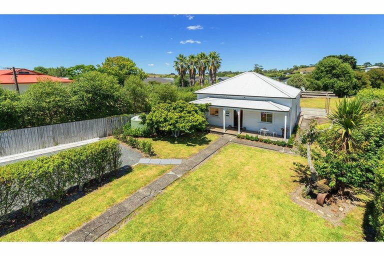 Photo of property in 51 Matakana Valley Road, Matakana, Warkworth, 0985