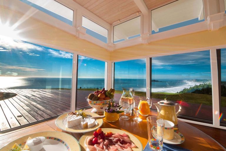 Photo of property in 65 Timoti Road, Waimarama, Havelock North, 4294