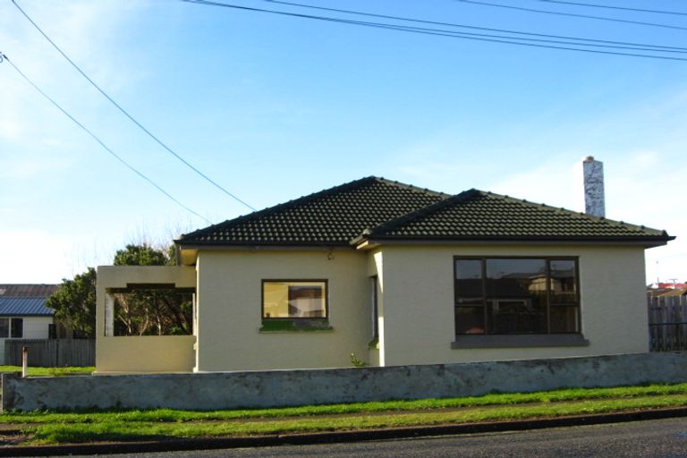 Photo of property in 8 Liffey Street, Bluff, 9814