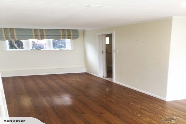 Photo of property in 3/138 Rangatira Road, Beach Haven, Auckland, 0626