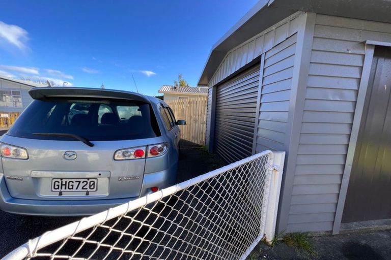 Photo of property in 313 Oxford Terrace, Avalon, Lower Hutt, 5011