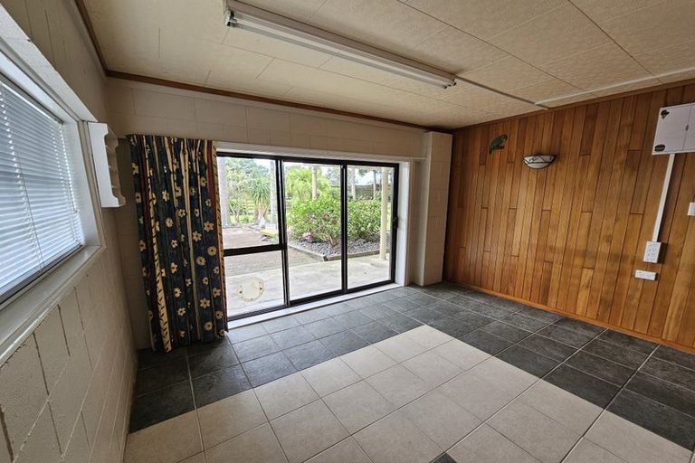 Photo of property in 18a Carnoustie Drive, Wattle Downs, Auckland, 2103