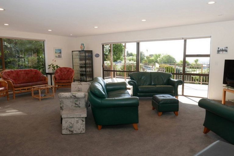 Photo of property in 31 Woodside Common, Westmorland, Christchurch, 8025