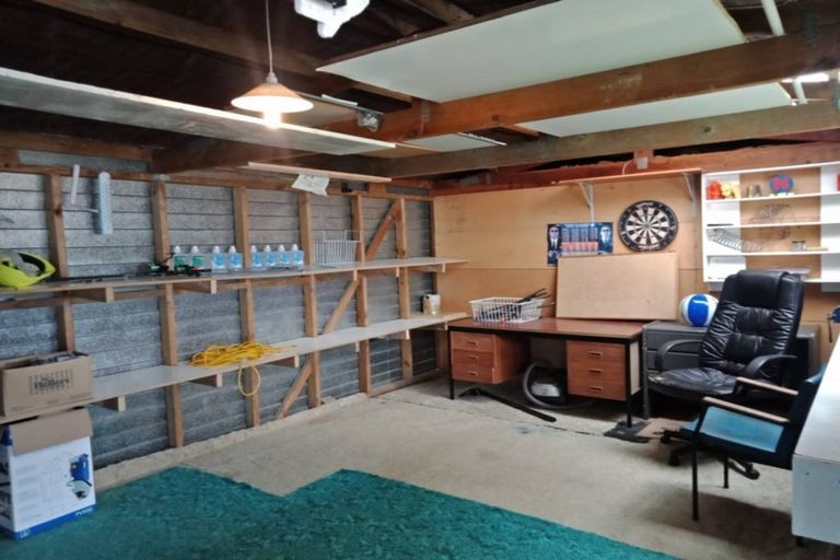 Photo of property in 17 High Street, Mosgiel, 9024