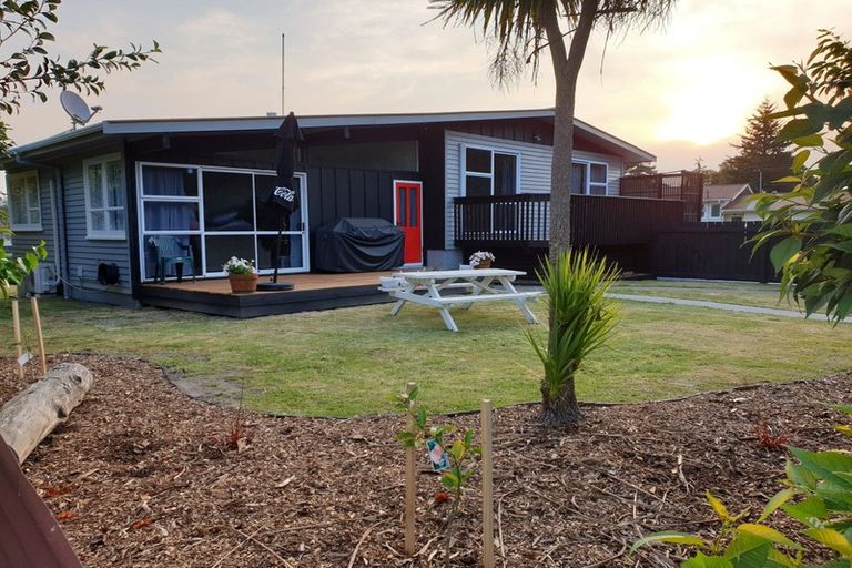 Photo of property in 3 Michael Place, Mangakakahi, Rotorua, 3015