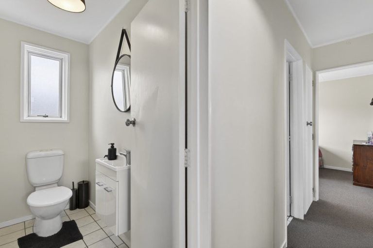 Photo of property in 49 Gardenia Avenue, Bell Block, New Plymouth, 4312