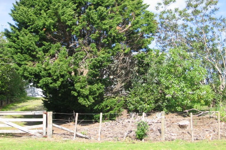 Photo of property in 241 Tangiora Avenue, Whangapoua, Coromandel, 3582