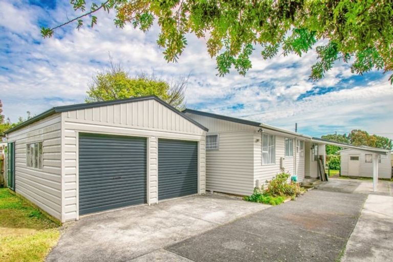 Photo of property in 7 Waterlea Avenue, Mangere Bridge, Auckland, 2022