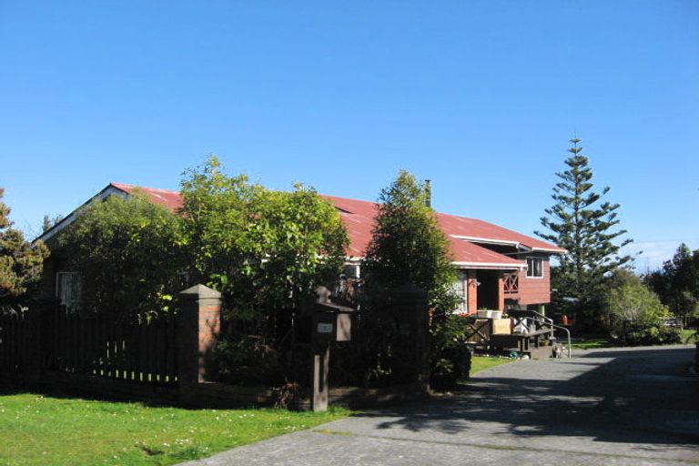 Photo of property in 8 Coulson Road, Karoro, Greymouth, 7805